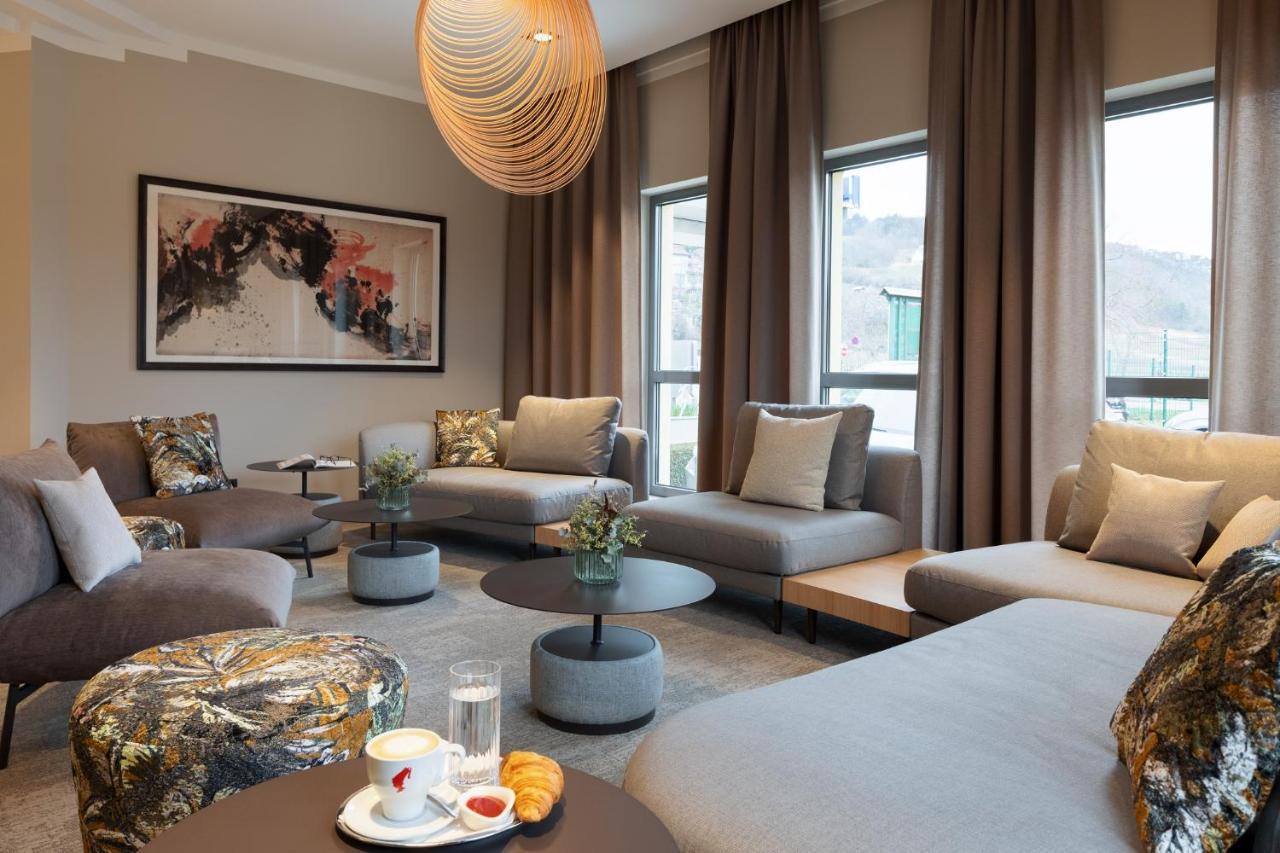 Hotel Turmhof Гумпольдскирхен Экстерьер фото